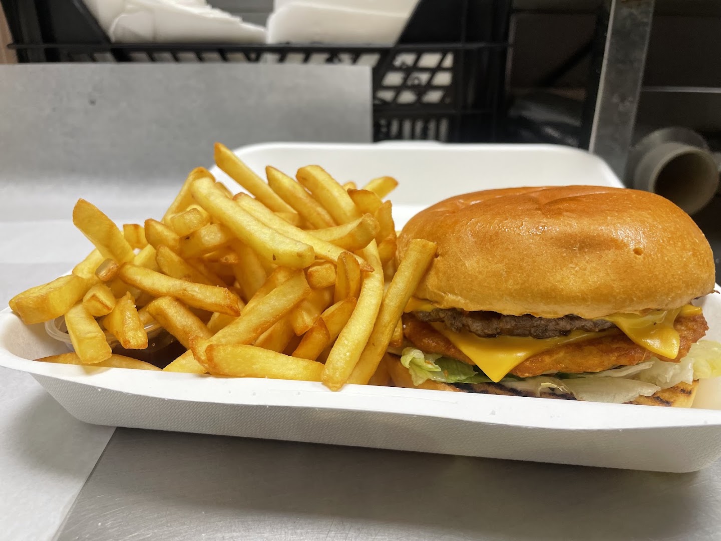 LE MAJISTRAL kebab-tacos-burger · Photos 5